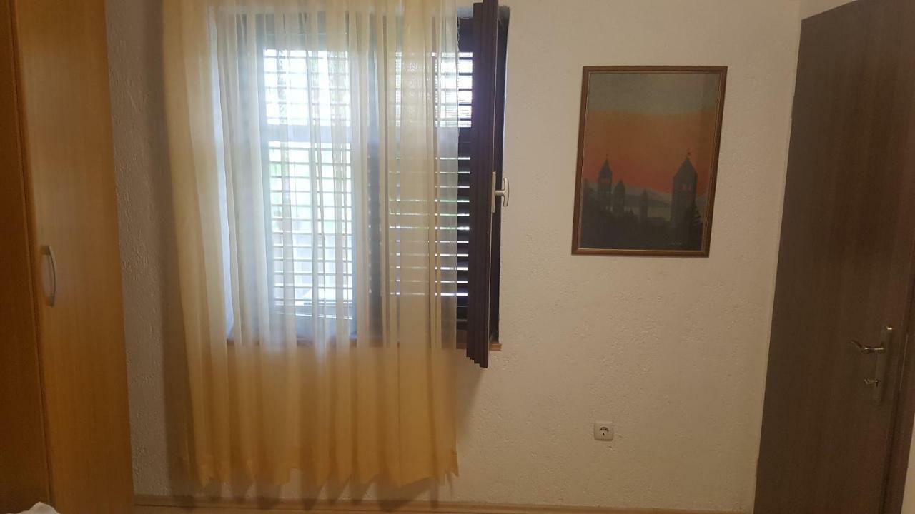 Apartment Lavanda garden Rab Town Exterior foto