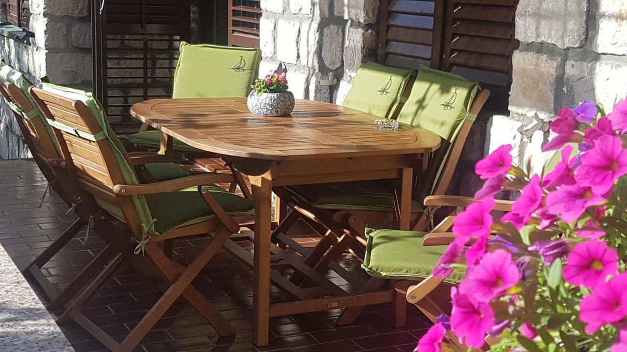 Apartment Lavanda garden Rab Town Exterior foto